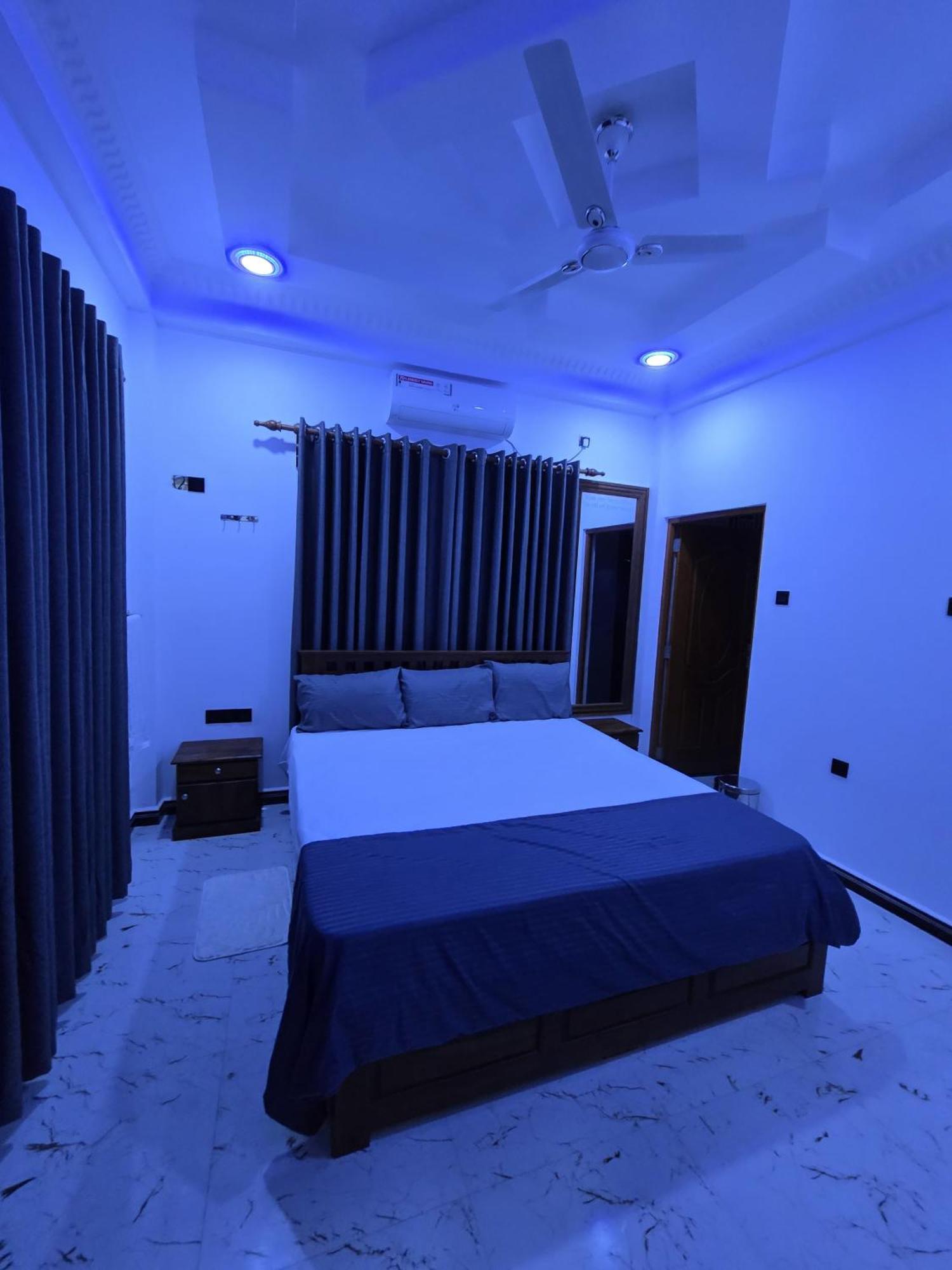 Munril Guest Apartamento Jaffna Exterior foto